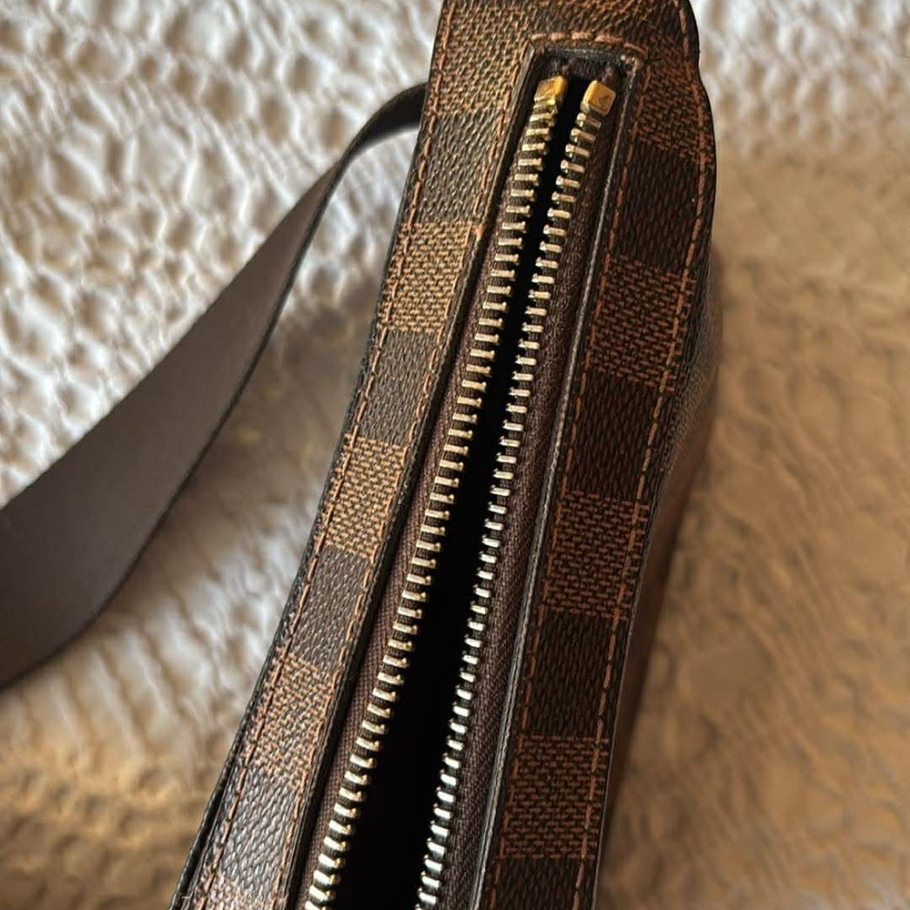 Louis Vuitton Damier Ebene Geronimos crossbody bag - Picture 8 of 10